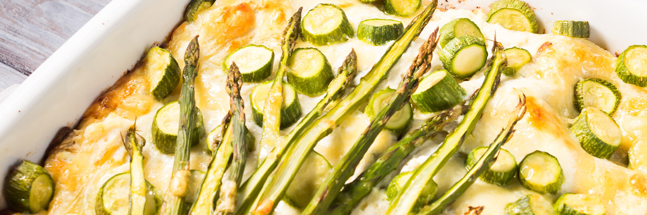 Lasagna Di Asparagi Con Zucchine, Ricotta, Mozzarella Ed Erbette | Coccodi